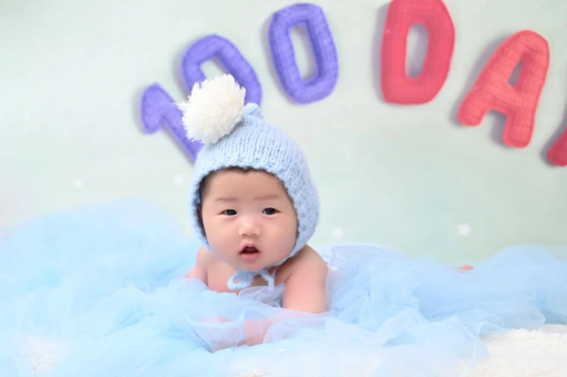 祁东宝宝喜欢搓脚